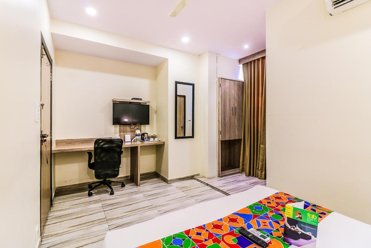 Fabhotel Aksa International - Nr Mumbai International Airport Exterior photo
